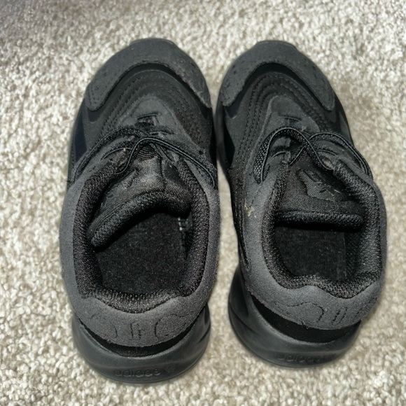 adidas Kids Black Sneakers - Picture 5 of 10